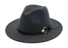 Cappelli jazz in feltro nuovo moda cappelli a cilindri classici per uomini donne eleganti gancio di cappelli da fedora solido largo piatto brim elegante panama caps3403552