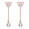 S925 Silver Pearl Butterfly Dangle Boucles d'oreilles Bijoux avec bouchon d'oreille en argent 925 Quatre méthodes de port