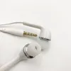 Fones de ouvido de alta qualidade J5 fone de ouvido estéreo de 3,5 mm de orelha de macarrão plana de fones de ouvido fone de ouvido com microfone e controle remoto para Samsung Galaxy S3 S4 S6 S6