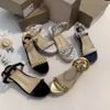 Confezione inclusa Sandali firmati di lusso Scarpe firmate di lusso da donna Scarpa elegante da donna di colore blu Nuovi sandali firmati di lusso