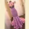 Rosa halter 2k19 prom klänningar hög nacke applikationer spets sexig sjöjungfru kväll klänning sopa tåg låg rygg billig cocktail kappor vestidos