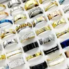 Mode 50PCS / lot Mix Style Bague En Acier Inoxydable Anneaux Bague En Titane Hommes Femmes Fête Fiançailles Cadeaux Charme Bijoux