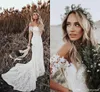 New Elegant Short Sleeves Lace Wedding Dresses Country Style Off The Shoulder Sweep Train Bridal Dresses Beach Wedding Gowns Custom Made