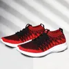 Primeknit Racer Hotsale Runner Trainers Scarpe da corsa da uomo Rosso Grigio Nero Sneakers sportive da jogging da donna