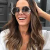 2019 luxe rond femmes lunettes de soleil perle décoration mode lunettes de soleil dames dégradé clair nuances uv400 occhiali da sole