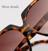 Vintage Sunglasses Women Brand Designer Oversized Sun Glasses Flat Top Gradient Shades Large Black Lens Glasses UV400 Big Frame Ey7765818