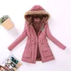 Cappotto caldo invernale da donna Pelliccia di cotone con cappuccio autunnale femminile Taglie forti Giacca base Capispalla Giacca invernale da donna lunga sottile chaqueta Pelliccia da donna