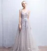 Vestidos de Novia Długie Tulle Suknie Wieczorowe Linia Sexy Deep-V Neck Backless Tasbon Pasek Appliqued Prom Suknie CPS304