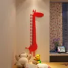 Simpatico cartone animato giraffa parete Sitcker adesivi acrilici 3D per la camera dei bambini Grafico altezza crescita del bambino Adesivo da parete Decorazione della stanza del bambino25308113049