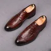 Fashion de haute qualité pour hommes pointés à lacets Alligator Robe de mariée Oxford Oxford conduisant Homecoming Business Chaussures