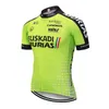 Jersey de ciclismo Pro Team Euskadi Hombres Verano de secado rápido Uniforme deportivo Camisas de bicicleta de montaña Tops de bicicleta Ropa de carreras Ropa deportiva al aire libre Y21042310