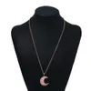 女性リンクチェーンのための新しいピンクのブラックムーン樹脂の石のペンダントのネックレスの女性のドラッジの薄い金色の鎖のネックレス