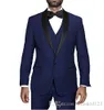 Högkvalitativ en knapp Navy Blue Groom Tuxedos Sjal Lapel Groomsmen Bästa Man Passar Mens Bröllopsdräkter (Jacka + Byxor + Vest + Tie) No: 964