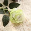 Nowy 10 sztuk / partia Dekoracje Ślubne Prawdziwe Dotykowe Materiał Sztuczne Kwiaty Rose Bukiet Home Party Fake Silk Single Stem Kwiaty kwiatowy