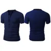 Été 2019 hommes T-shirt solide coupe ajustée col en V à manches courtes Muscle T-shirt été mâle été mode décontracté hauts Henley Shi314l