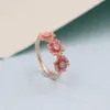 Hoge kwaliteit 100% 925 Sterling Zilver Rose Roze Daisy Flower Trio Ring Europese Stijl Sieraden Charm3329018