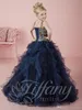 Navy Blue Tiered Kjolar Beaded Girls Pageant Dresses Square Neckline Crystal Ball Gown Flower Girl Dress for Weddings