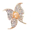 Fashion freshwater pearl jewelry alloy diamond-shaped butterfly-shaped pearl brooch for the wife's charm gift