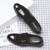 Designer formel pour hommes mots de hommes hommes affaires masculines chaussures de robe mâle appartements de cuir décontracté de haute qualité et chaussures de bal sli