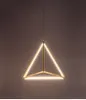 2020 Lámpara colgante LED moderna Lámparas colgantes triangulares negras nórdicas Cocina Sala de estar Comedor Dormitorio Decoración de la casa