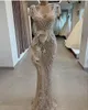 Oszałamiająca Syrenka Suknie Wieczorowe V Neck Appliqued Zroszony Krótkie Rękawy Ruffle Sweep Pociąg Prom Dresses Custom Made Formal Party Suknie
