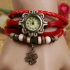 Vintage Mulheres Pulseira Relógio Folha Texto Tag Couro Strap relógios Luxo Senhoras Vestido Relógio de Relógio de Relógio de Pingente de Forma Relogio