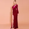 夕方のyousef aljasmi one -shoulder high split htailドレス - ディナーパーティーの新しいドレスシングル長袖