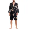 Un ensemble de robes de robe Set Men Min