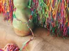 カラフルな女性の編組コードストランドブレスレット織りの革紐ハンドメイド編組弦の鎖バングルのための女の子の女性ファッションDIYジュエリーのバルク
