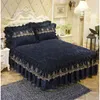 Velours tissu corée Style princesse dentelle literie drap de lit taies d'oreiller plus épais chaud couvre-lit 3 pièces hiver literie jupe de lit