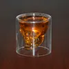 Şeffaf kristal kafatası cam viski vodka bar kulüp bira