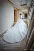Nowa Moda Muzułmańskie Suknie Ślubne Suknie Ślubne Z Długim Rękawem Kryształ Zroszony Wysokiej Neck Appliqued Lace Suknia Ślubna Suknie Ślubne Vestido De Novia