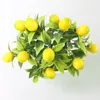 装飾的な花の花輪の花輪の造られたプラスチック植物黄色い泡の果樹のシミュレーションプラントミニ植物の家党のオフィスのコーヒー