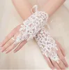 Luvas de casamento Luvas elegante laço nupcial de pulso Fingerless parágrafo curto Rhinestone contas de fita de frete grátis Acessórios para casamentos