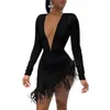 Frauen Solide Plunge Flauschigen Unregelmäßige Party Kleid Unregelmäßige Bodycon Mini Kleid Mode Lässig Stil Schwarz und Weiß