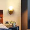 장식 벽 램프 통로 북유럽 디자이너 현대적인 미니멀 한 성격 패션 크리 에이 티브 나무 침대 옆 복도 침실 욕실