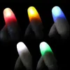 Jasne palce światła Zamknij kciuki Palce Trick Magic Light Glow LED Fingers Lame Toys 2000pcs