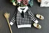 Baby Girls Sweter Zestaw Moda Jesień Zima Dziewczyny Stroje Dziewczynka Ubrania Berbeć Dziewczyna Plaid Knit Top + Spódnice 2 sztuk Zestaw Odzież 2 Kolory