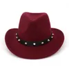 Unisex Uomo Donna Lana Panama Cappelli Western Cowboy Caps Roll Brim Sombrero Feltro di lana Fedora Trilby Rivet Pelle decorata