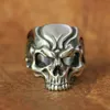 Partihandel-925 Sterling Silver Hollow Angry Skull Ring Mens Biker Punk Ring TA136 US storlek 7 till 15