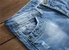 Pantaloni in denim lavati dritti con pieghe strappate con bottoni jeans skinny da motociclista blu 2018 jeans slim fit pantaloni da uomo vendita calda