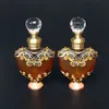 10 ml vintage hart vorm metalen parfumfles elegant essentiële oliën fles ambachtelijke glazen fles met glazen druppelaar