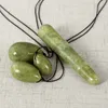 Giada verde naturale Yoni Uova Forate Piacere Bacchetta Helu Massaggiatore di giada Kegel Esercizio Palla vaginale Gua Sha Massaggio Pietra T1911169246262