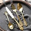 Colti da pranzo per posate oro occidentali vintage coltelli da pranzo forchette cucchiai set di stoviglie di lussuoso stoviglie dorate 9308717