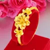Mode Bangle Femmes Bracelet or jaune 18 carats Rempli classique motif fleur de soirée de mariage cadeau d'anniversaire