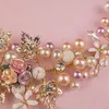 金色の手作りの花のヘッドピースのウェディングブライダル真珠とクリスタルヘッドバンドの花嫁介添人ジュエリーC19041703