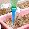 Beskrivning: Garden DIY Micro Drip Auto Bevattning Timer Självväxter Blommor Vattenstyrsystem med 10m slang Perfekt lösning för Pott