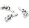 100 stks Pistool Gun Charms 22x12mm voor het maken van antieke hangers, vintage Tibetaanse zilveren kleur, DIY Craft Sieraden