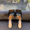 2020 Ny design Tofflor Läder Kvinnor Stylist Sandal Öppen tå Platta Casual Slides Sommar Utomhus Strand Kvinnliga Flip Flops