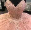 2020 Stunning Blush Pink Ball Gown Prom Abiti Quinceanera Perline Applique in pizzo Spaghetti Sweetheart Backless Sweet 16 Dress Vesti208M